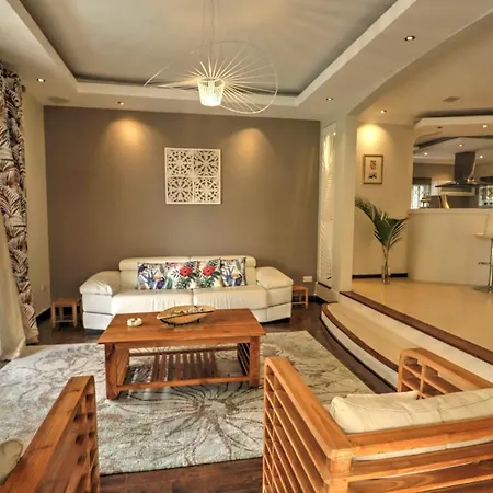 HappInès Villa 3 bedroom Luxury Villa with private pool, near all amenities&beaches Grand Baie Extérieur photo