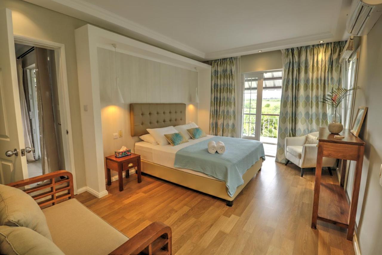 Villa Happiness 3 Bedroom Luxury With Private Pool, Near Amenities And Beaches Mauritius *